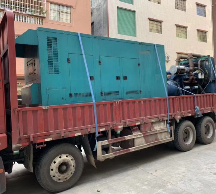 无极如何在不同负载率下确保 400KW 柴油发电机组的正常运行？